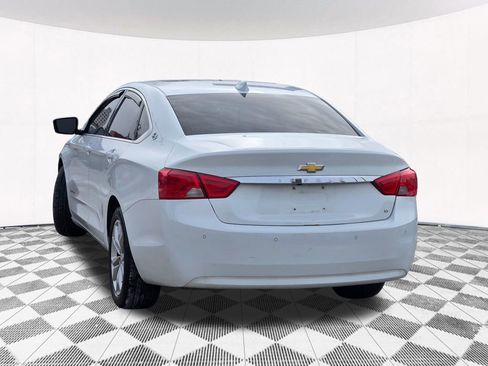 Used 2017 Chevrolet Impala LT w/ Convenience Package image 21