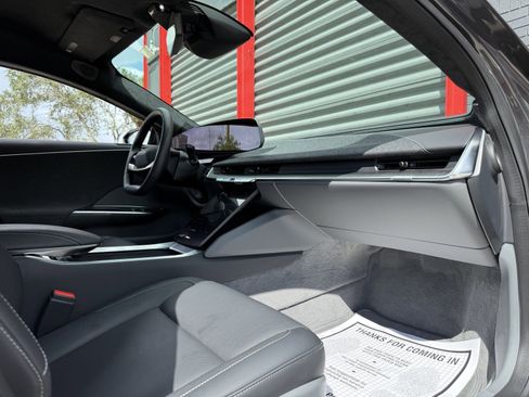 Used 2023 Lucid Air Pure image 16