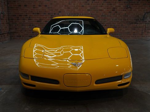 Used 2002 Chevrolet Corvette Z06 w/ Memory Pkg image 5