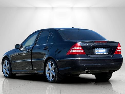 Used 2006 Mercedes-Benz C 230 Sedan image 5