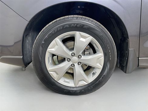 Used 2014 Subaru Forester 2.5i Premium w/ All-Weather Package image 29