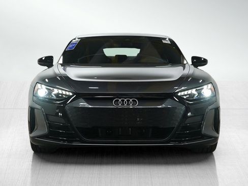Used 2023 Audi e-tron GT Premium Plus image 8