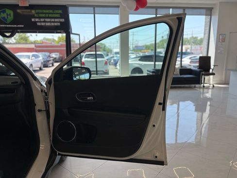 Used 2022 Honda HR-V EX image 34