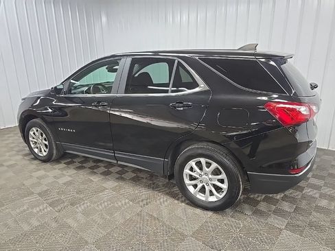 Used 2021 Chevrolet Equinox LT w/ LPO, Floor Liner Package AWD/4WD image 4