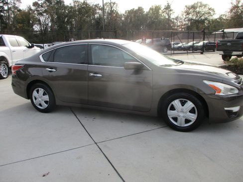 Used 2017 Nissan Altima 2.5 SL image 10