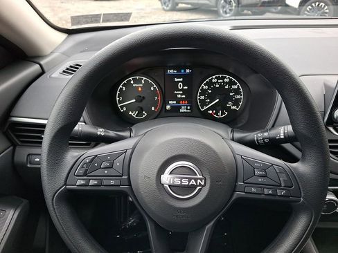 Certified 2025 Nissan Altima 2.5 S image 19