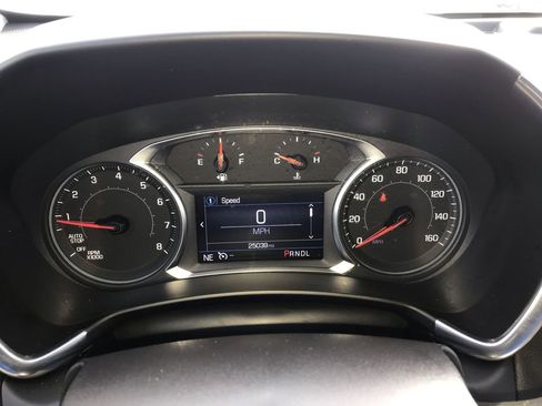 Used 2024 Chevrolet Equinox LT AWD/4WD image 17