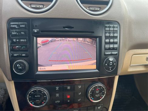 Used 2011 Mercedes-Benz ML 350 4MATIC image 30