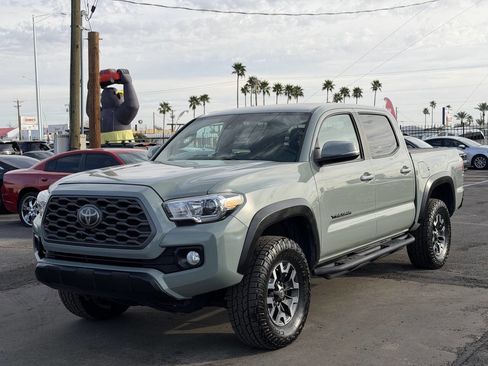 Used 2022 Toyota Tacoma 4x4 Double Cab image 1