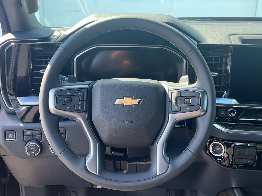 New 2026 Chevrolet Silverado 1500 LT w/ Z71 Off-Road Package AWD/4WD image 14