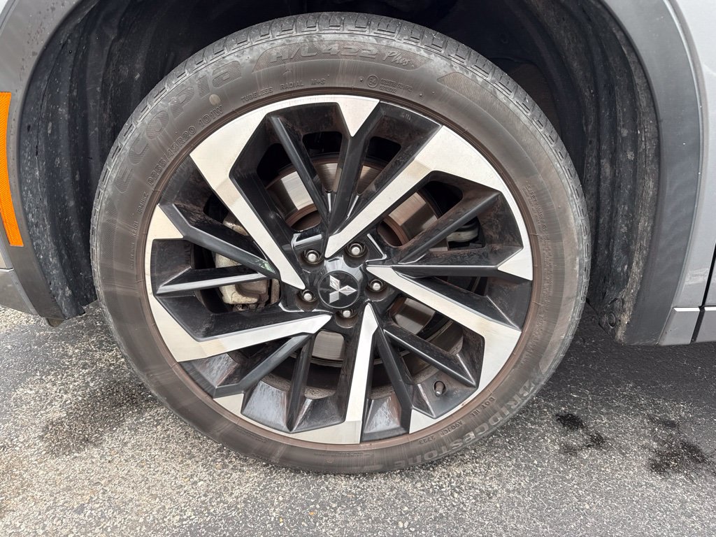 Used 2024 Mitsubishi Outlander SEL AWD/4WD image 10