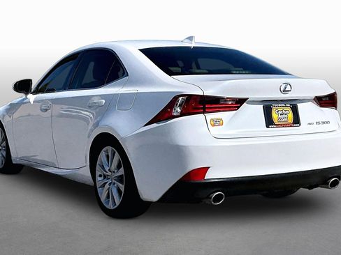 Used 2016 Lexus IS 300 AWD w/ Premium Package image 11
