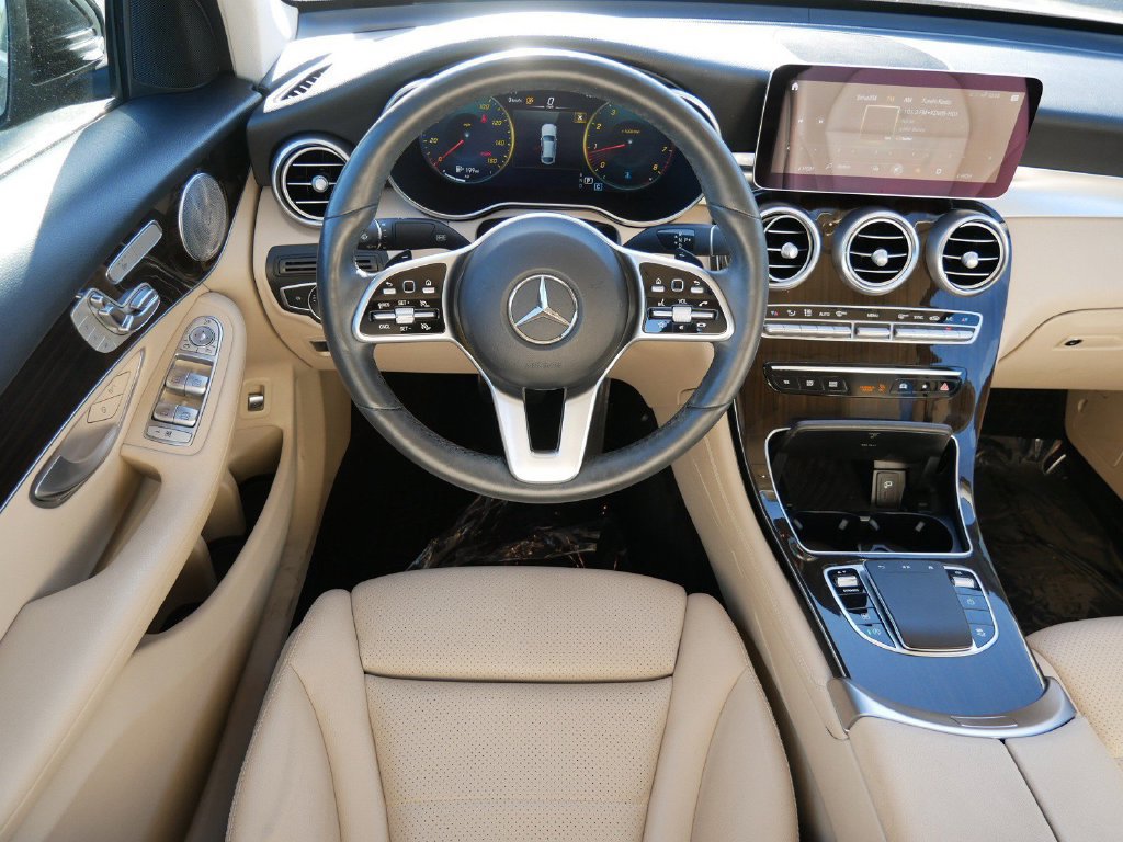Used 2020 Mercedes-Benz GLC 300 4MATIC Coupe image 13