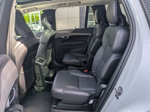Used 2023 Volvo XC90 T8 Ultimate w/ Lounge Package AWD/4WD image 27