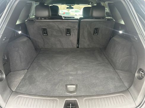 New 2024 Cadillac XT5 Luxury image 12