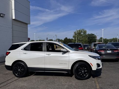Used 2022 Chevrolet Equinox LT image 7