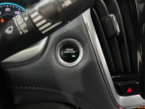 Used 2019 Chevrolet Traverse Premier w/ LPO, Floor Liner Package AWD/4WD image 21