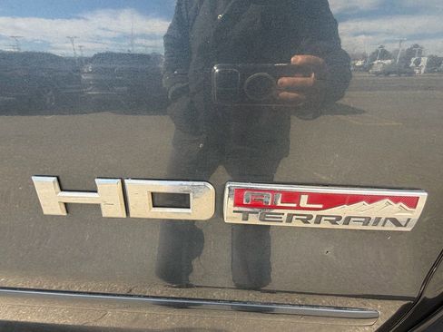 Used 2018 GMC Sierra 2500 SLT w/ Duramax Plus Package image 8