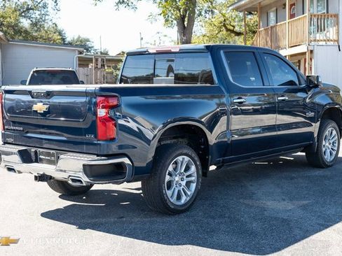 Used 2022 Chevrolet Silverado 1500 LTZ image 6