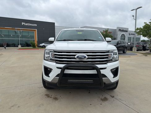 Used 2021 Ford Expedition XLT RWD image 8