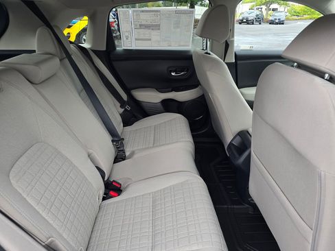 New 2026 Honda HR-V LX image 7