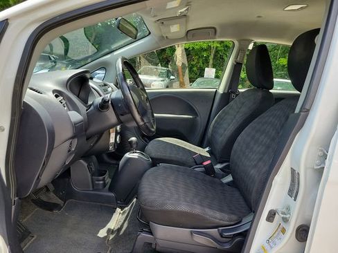 Used 2016 Mitsubishi i ES image 15