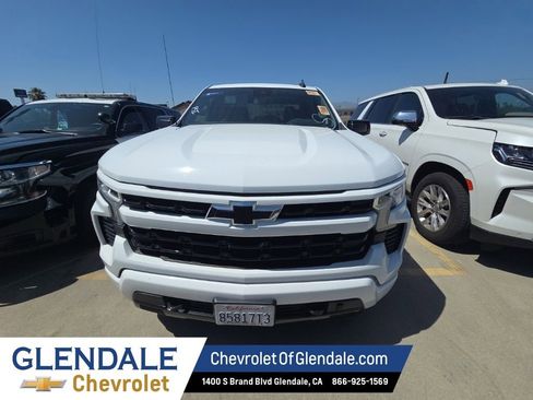 Used 2023 Chevrolet Silverado 1500 RST w/ Protection Package AWD/4WD image 10