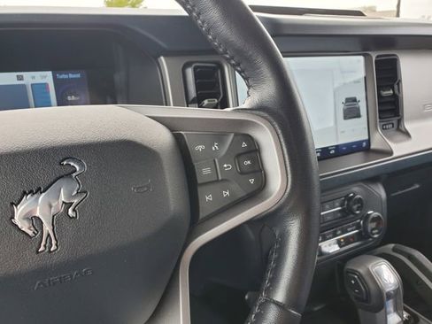Used 2023 Ford Bronco Outer Banks AWD/4WD image 12