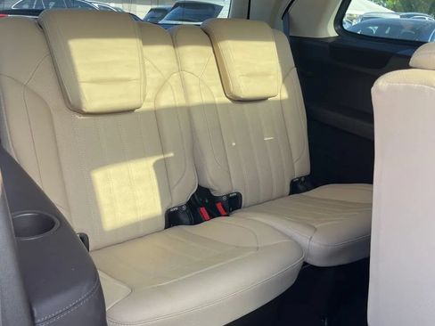 Used 2019 Mercedes-Benz GLS 450 4MATIC image 13