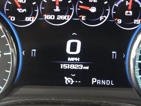 Used 2017 Chevrolet Tahoe LT w/ LT Signature Package image 17