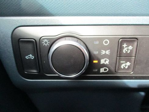 Used 2025 Ford Maverick XLT w/ XLT Luxury Package AWD/4WD image 11