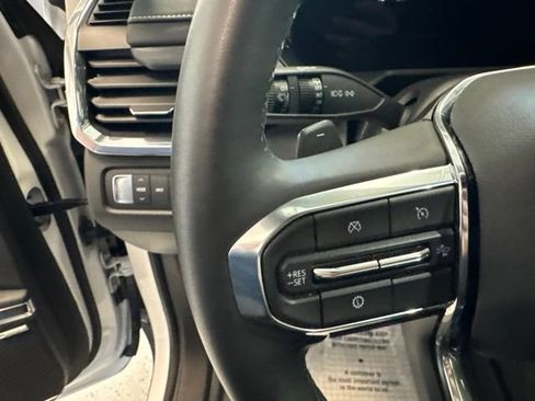 Used 2026 GMC Acadia Elevation w/ LPO, Floor Liner Package AWD/4WD image 29