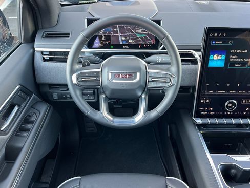 Used 2026 GMC Sierra EV Elevation w/ LPO, Elevation Dark Package AWD/4WD image 18