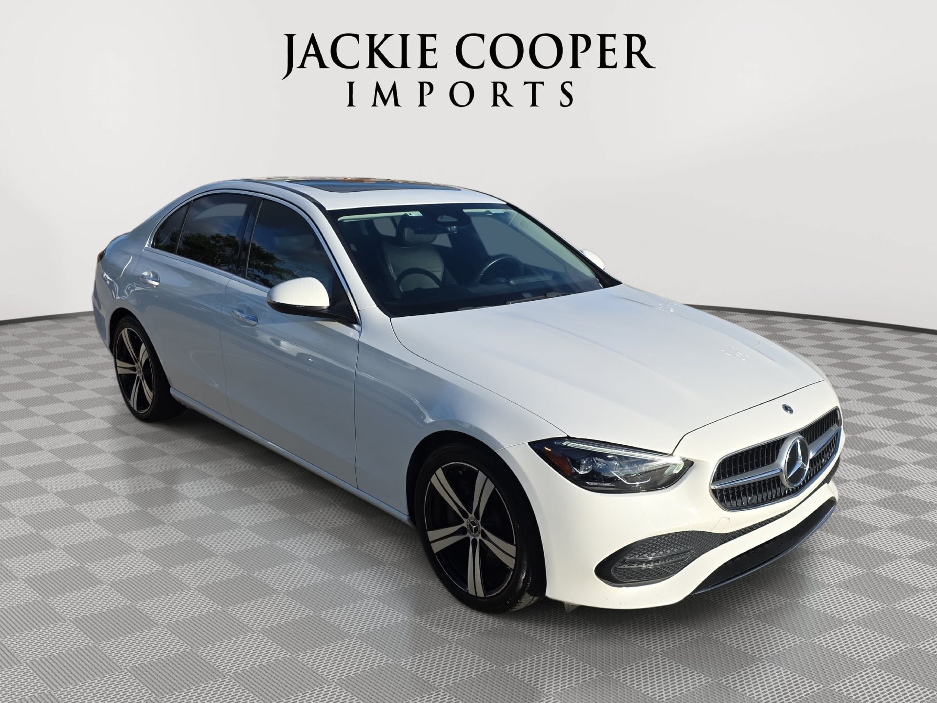 Used 2022 Mercedes-Benz C 300 Sedan image 3