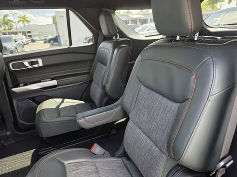 Used 2023 Ford Explorer Timberline AWD/4WD image 10