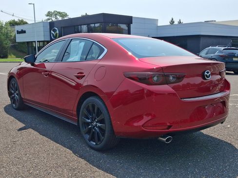 Certified 2025 MAZDA MAZDA3 s FWD image 5