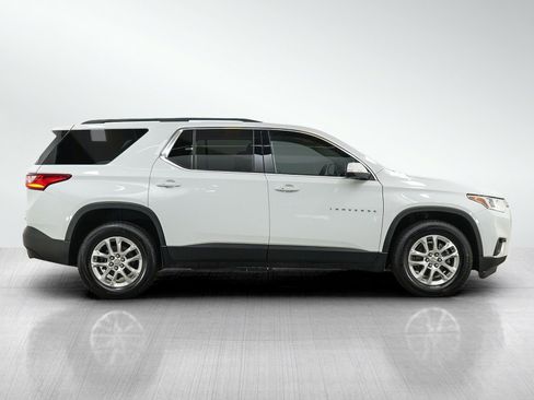 Used 2021 Chevrolet Traverse LT w/ LPO, Floor Liner Package AWD/4WD image 6