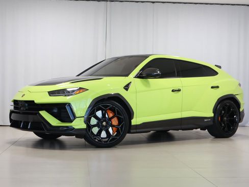 Used 2023 Lamborghini Urus Performante image 1