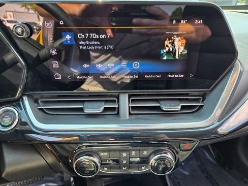 Used 2024 Chevrolet Trax ACTIV w/ Driver Confidence Package FWD image 26