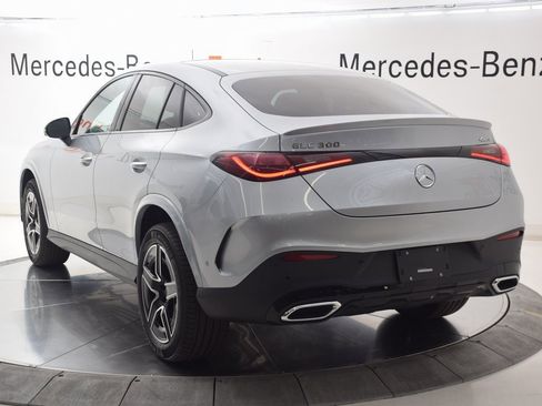 New 2025 Mercedes-Benz GLC 300 4MATIC image 4