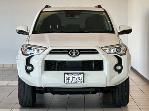 Certified 2021 Toyota 4Runner SR5 image 9