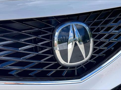 New 2026 Acura MDX SH-AWD image 15