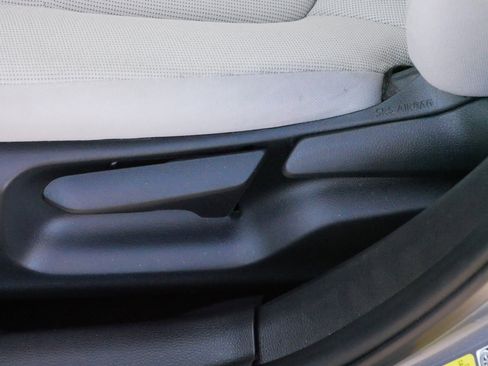 Certified 2022 Toyota Corolla LE image 20