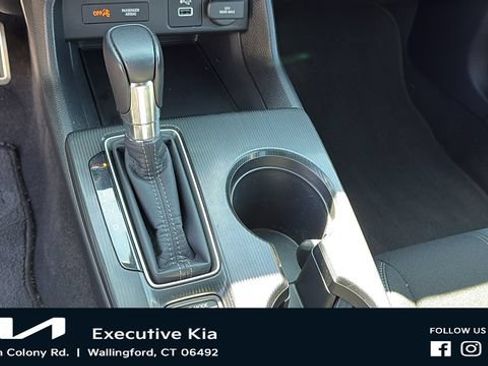 Used 2024 Honda Civic Sport image 17