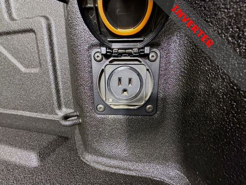 Used 2021 Chevrolet Silverado 2500 LTZ w/ LTZ Plus Package image 34