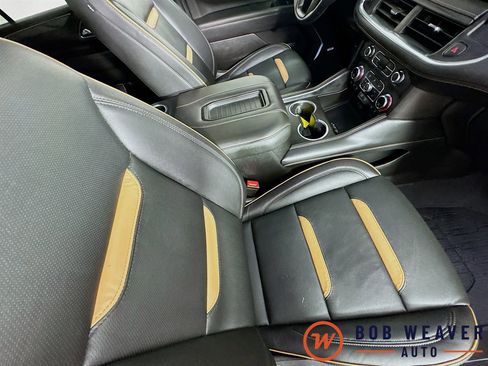 Used 2024 GMC Yukon XL AT4 image 32