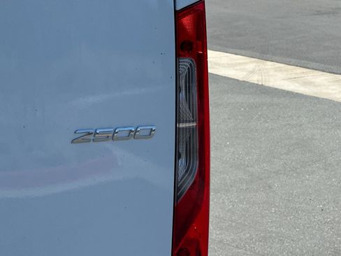 New 2025 Mercedes-Benz Sprinter 2500 image 26