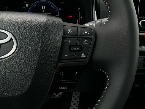 New 2026 Toyota Camry Hybrid image 32