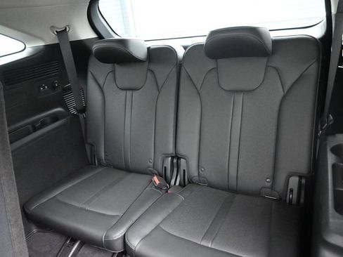 Used 2023 Kia Sorento S FWD image 16