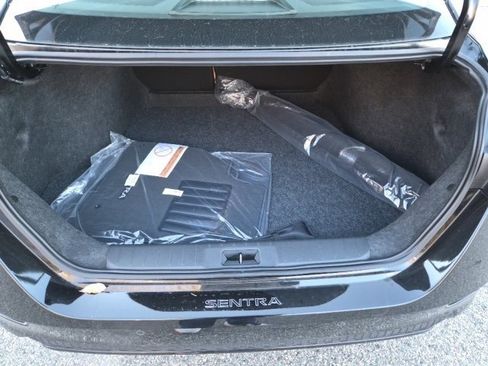 New 2025 Nissan Sentra SV w/ SV Premium Package image 25